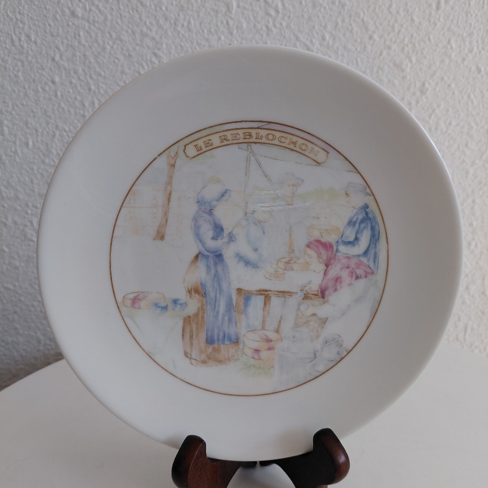 Apilco Porcelain France Handpainted Cheese Plate Le Rebrochon 